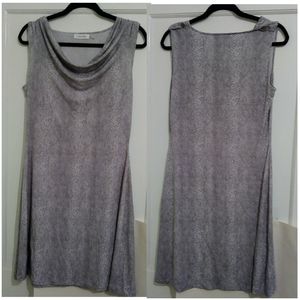 🍒3/$10 - Calvin Klein Dress Stretch Gray & White